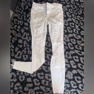 white abercrombie skinny jeans